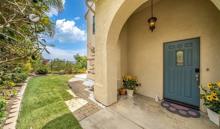 68 Colony Way, Aliso Viejo, CA 92656 - 3 Beds, 3 Bath