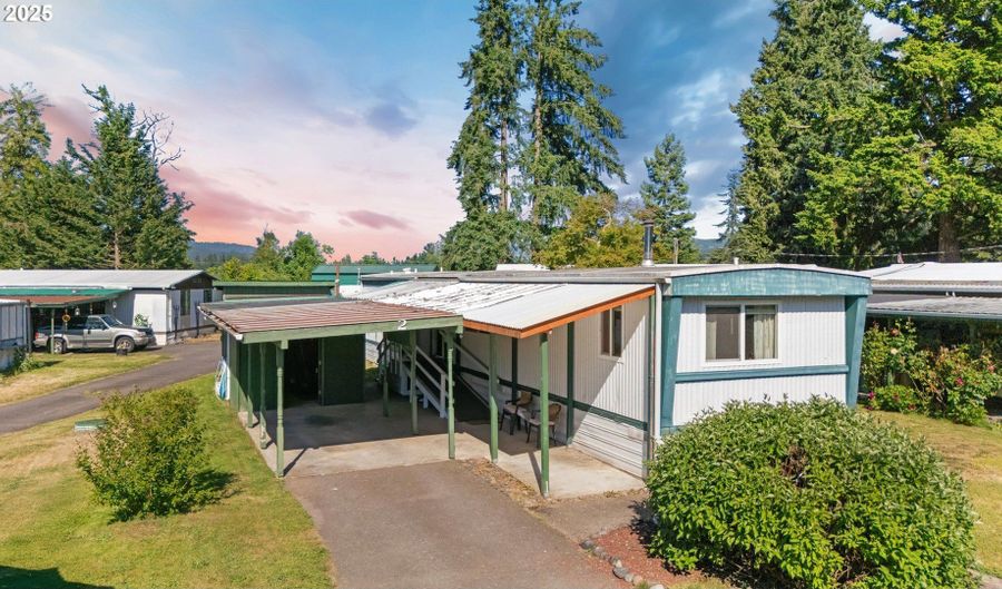 7080 THURSTON Rd 2, Springfield, OR 97478 - 2 Beds, 2 Bath