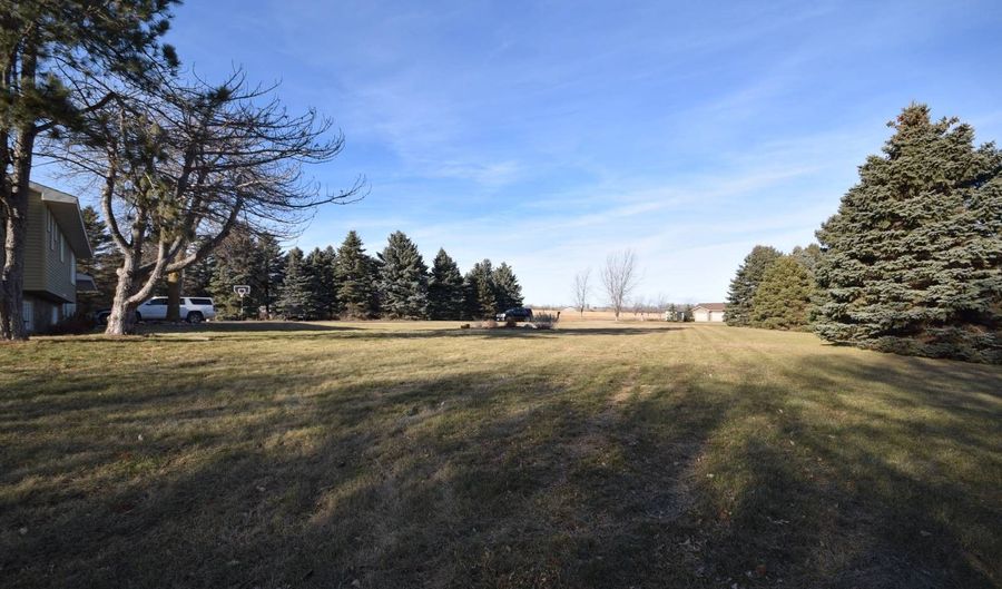 11947 Valley View Rd, Sisseton, SD 57262 - 4 Beds, 2 Bath