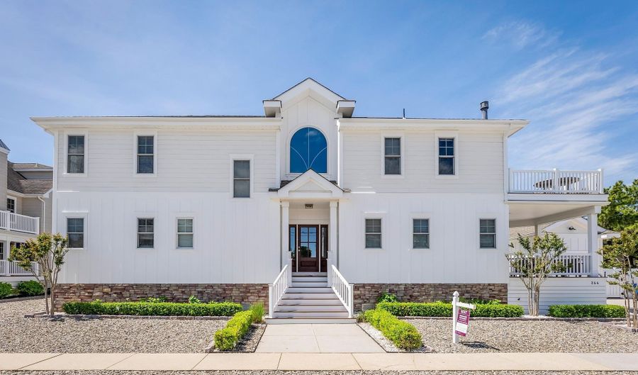 264 41st St, Avalon, NJ 08202 - 4 Beds, 3 Bath