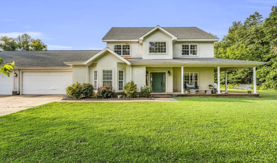 20347 Old Houston Rd, Aberdeen, MS 39730 - 4 Beds, 3 Bath