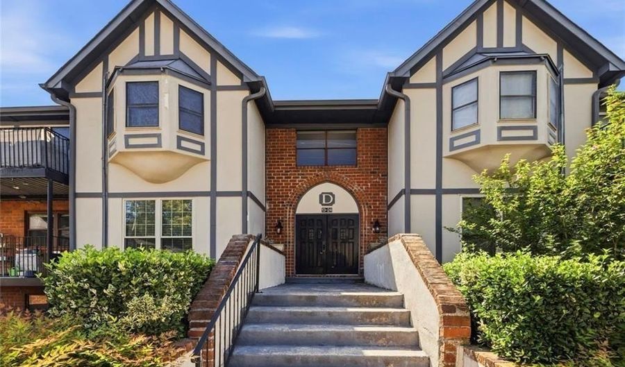 6851 Roswell Rd D-15, Atlanta, GA 30328 - 3 Beds, 2 Bath