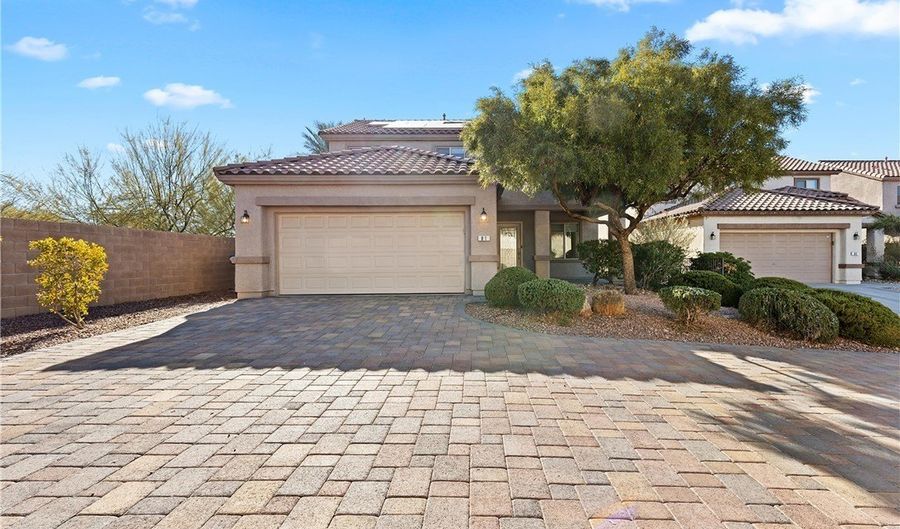 81 Lovage St, Henderson, NV 89002 - 4 Beds, 3 Bath