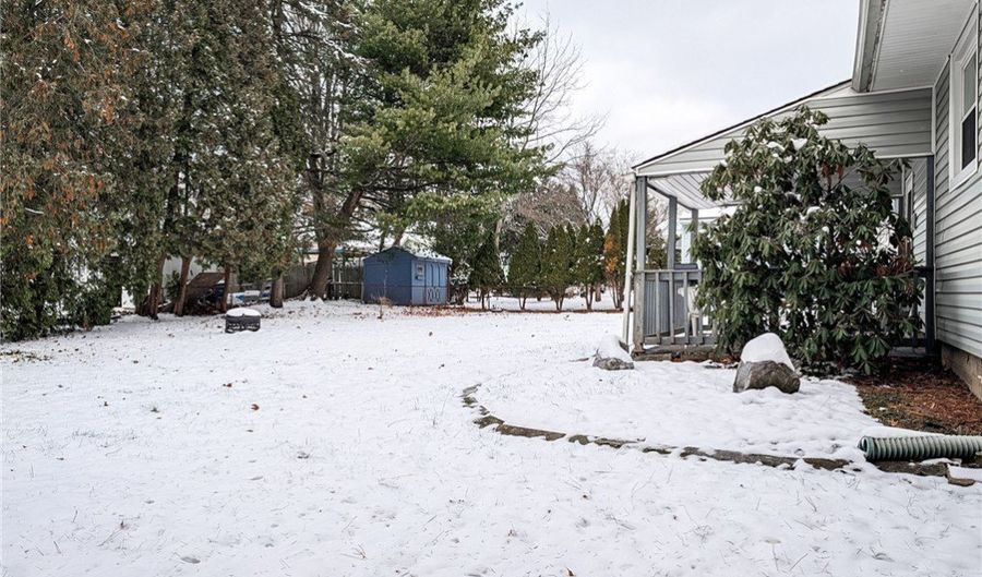 2660 Conrad Ave, Akron, OH 44314 - 3 Beds, 2 Bath