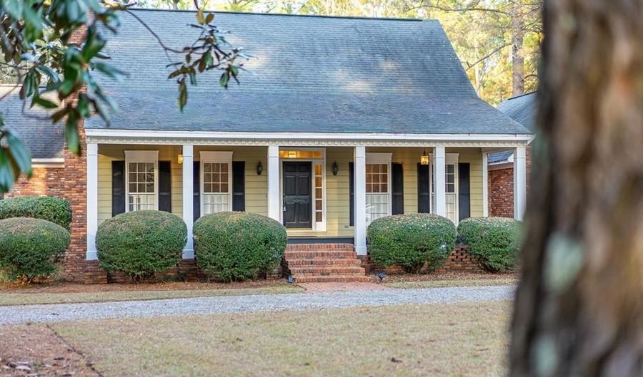 5809 Old Dawson Rd, Albany, GA 31721 - 3 Beds, 4 Bath