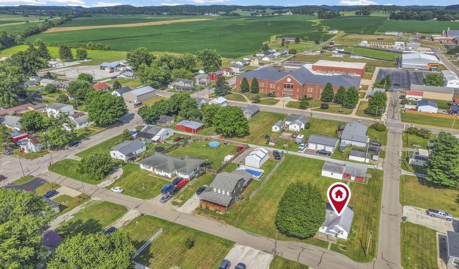 300 Halderman St, Amanda, OH 43102 - 2 Beds, 1 Bath