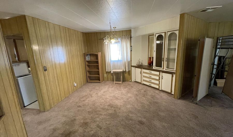 1236 Kingslane Ct, Gardnerville, NV 89410 - 2 Beds, 2 Bath
