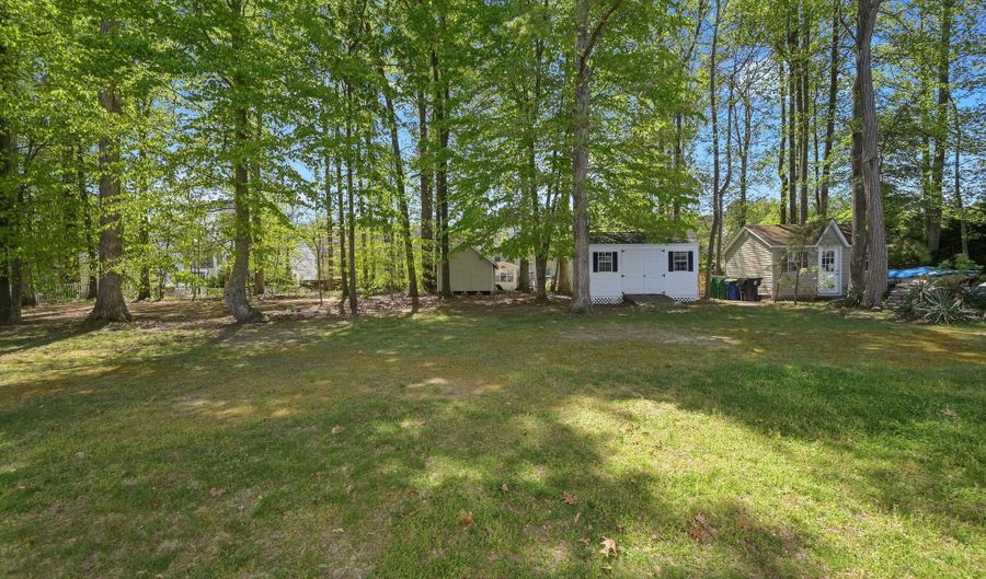 438 LORRAINE Dr, Frederica, DE 19946 - 4 Beds, 5 Bath