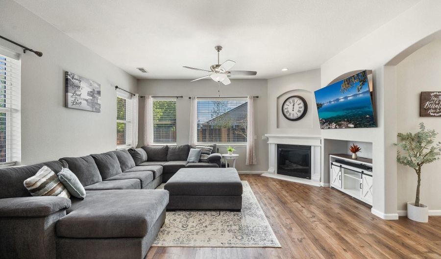 1319 Rouge River Rd, Fernley, NV 89408 - 4 Beds, 3 Bath