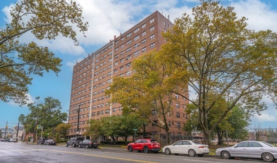 1225 Kennedy Blvd J, Bayonne, NJ 07002 - 1 Beds, 1 Bath