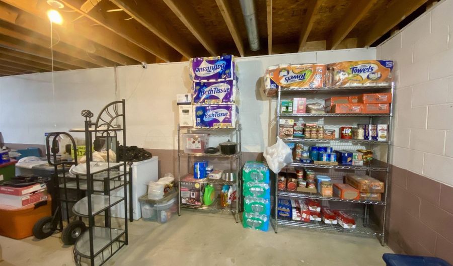 17250 Armada Center Rd, Armada, MI 48005 - 3 Beds, 2 Bath