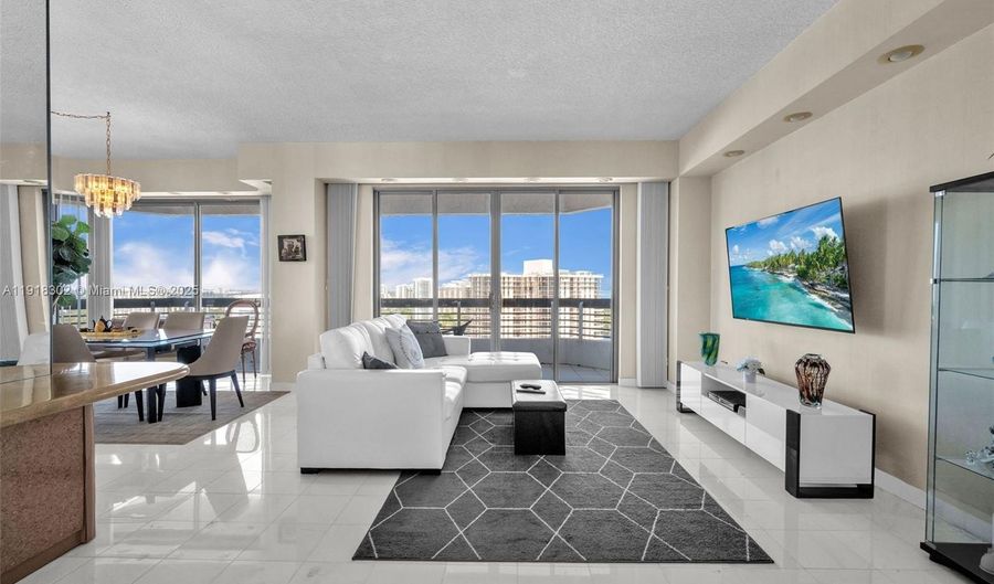 19101 Mystic Pointe Dr PH6, Aventura, FL 33180 - 2 Beds, 2 Bath