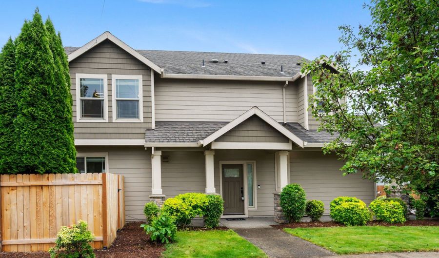 19144 GENTRY HIGHLANDS Ln, Oregon City, OR 97045 - 3 Beds, 3 Bath