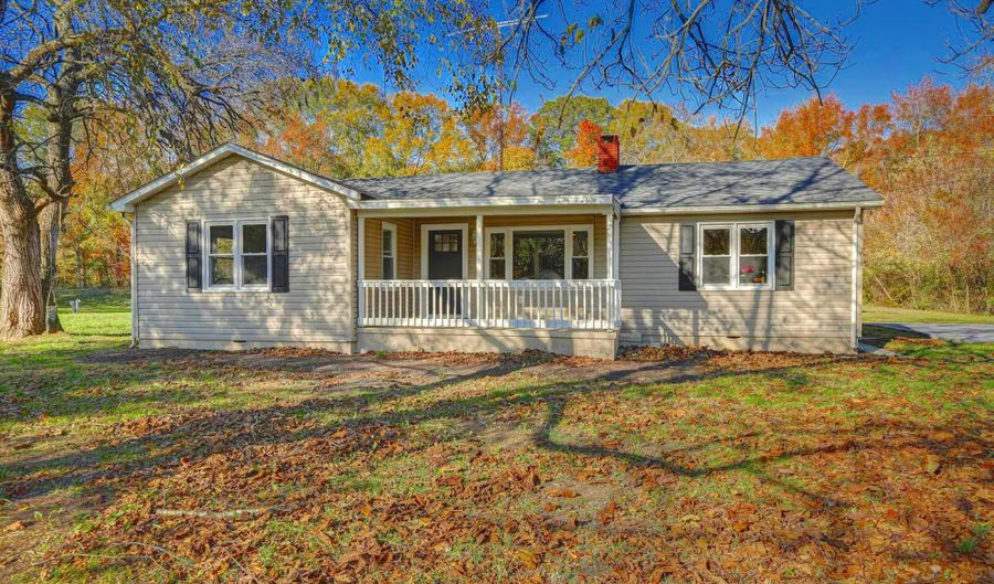 4841 SANDTOWN Rd, Felton, DE 19943 - 3 Beds, 2 Bath