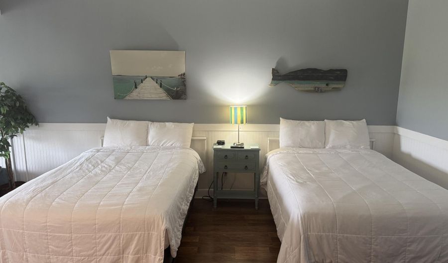 602 W Fort Macon Rd 242, Atlantic Beach, NC 28512 - 1 Beds, 1 Bath