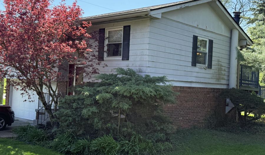 1409 Poplar Ridge Rd, Alexandria, KY 41001 - 3 Beds, 2 Bath