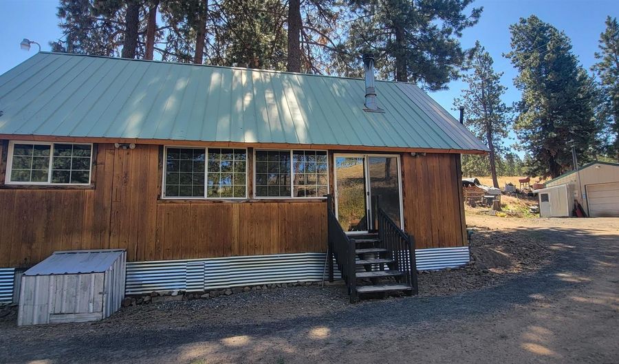 546 Edgehill Dr, Anatone, WA 99401 - 2 Beds, 1 Bath