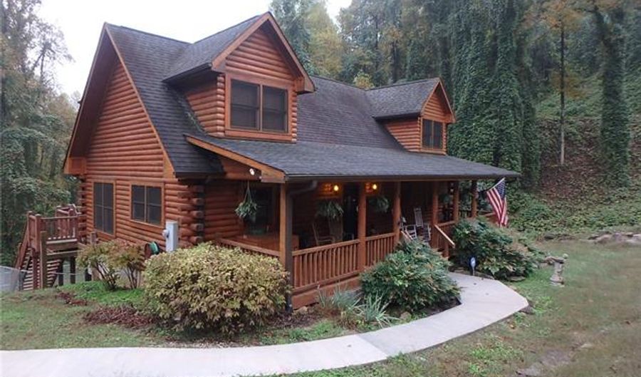 2707 Old Fort Rd, Black Mountain, NC 28711 - 3 Beds, 4 Bath