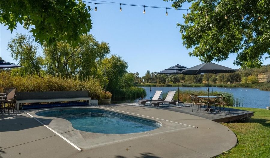 1253 Lakeside Dr, Angels Camp, CA 95222 - 3 Beds, 2 Bath