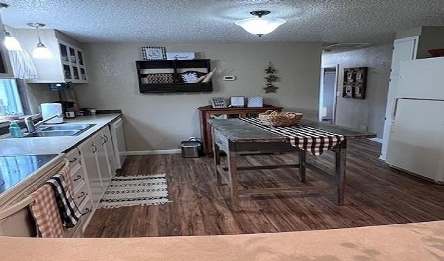111 Balsam St, Buffalo, WY 82834 - 2 Beds, 2 Bath