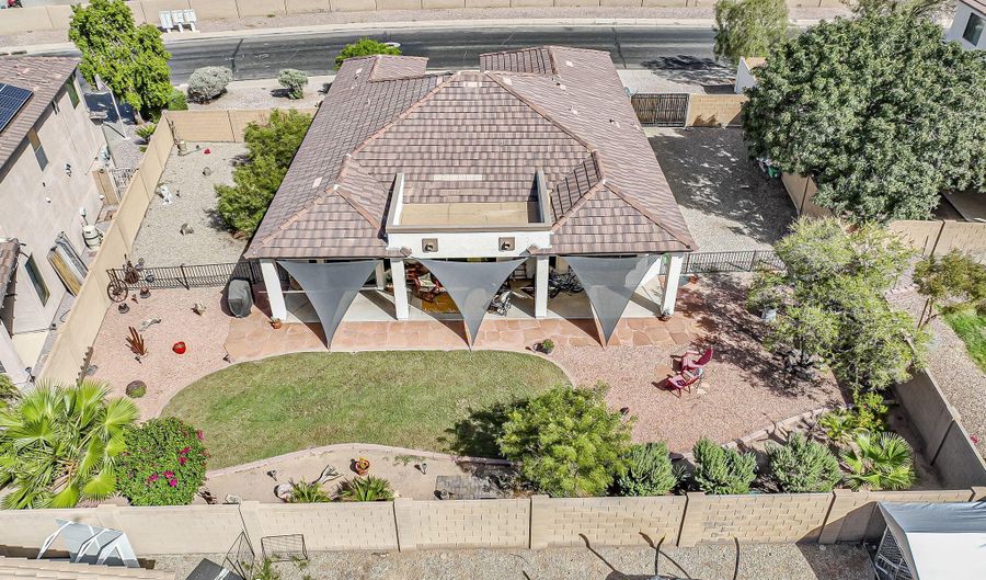 1731 N MCDONALD St, Casa Grande, AZ 85122 - 3 Beds, 2 Bath