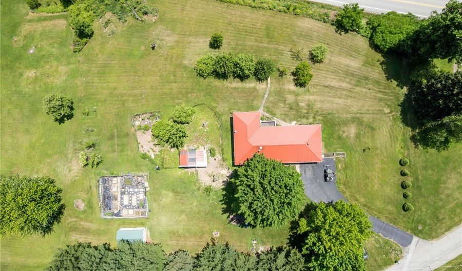 612 Rich Hill Rd, Allegheny Twp., PA 15656 - 3 Beds, 2 Bath