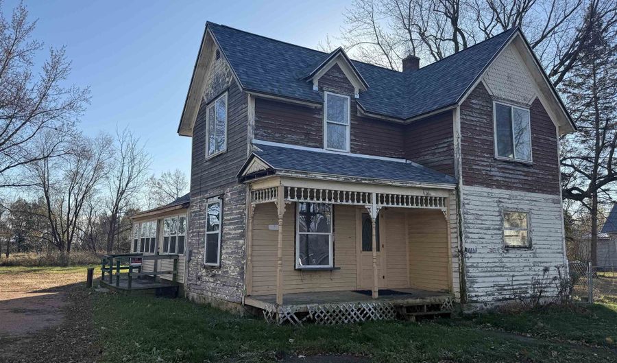 1197 COUNTY ROAD D, Almond, WI 54909 - 3 Beds, 1 Bath