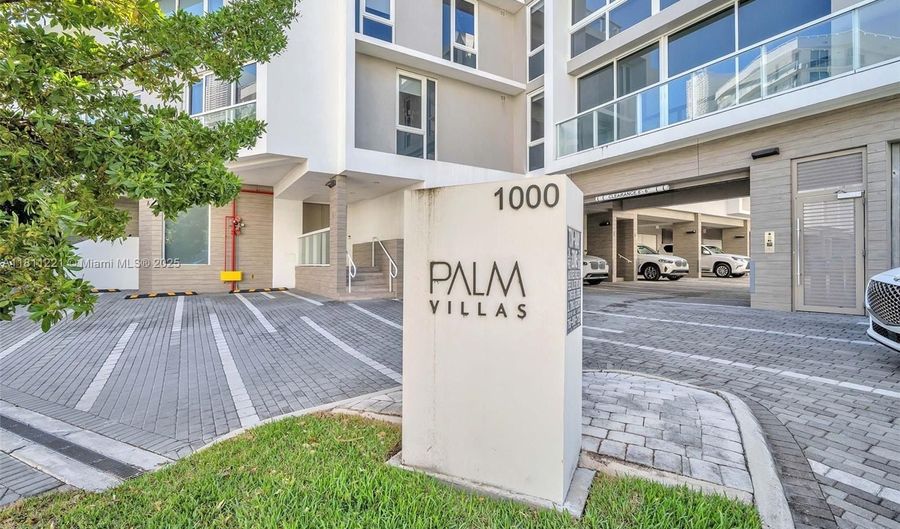 1000 99th St 13, Bay Harbor Islands, FL 33154 - 4 Beds, 5 Bath
