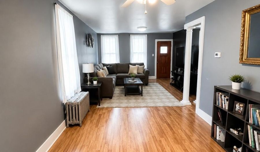 272-274 Locust Ave, Amsterdam, NY 12010 - 4 Beds, 1 Bath