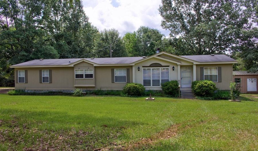 198 KAY'S Lndg, Bernice, LA 71222 - 4 Beds, 3 Bath