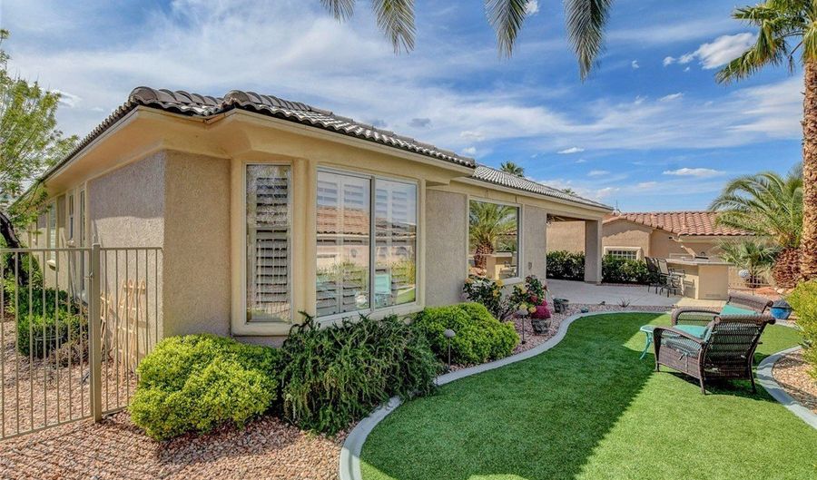 4134 Riva De Tierra Ln, Las Vegas, NV 89135 - 2 Beds, 3 Bath