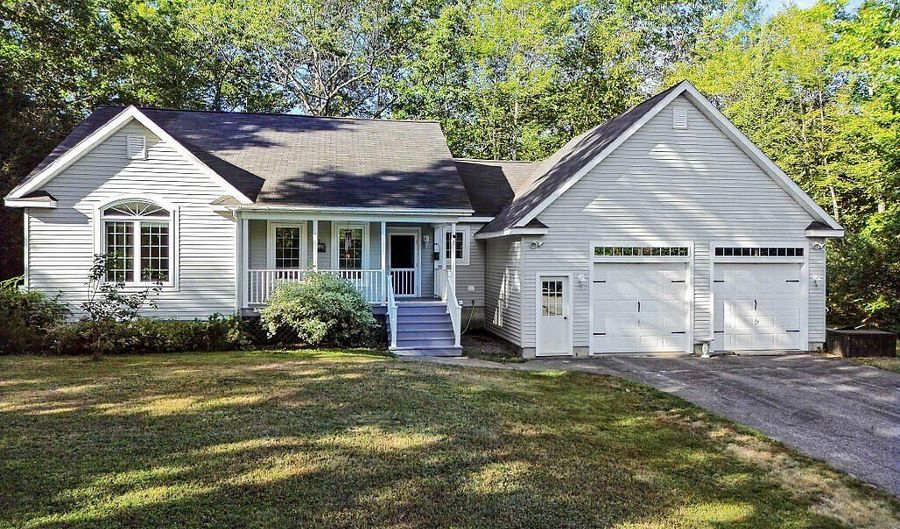 5 Little Village Ln, Belgrade, ME 04917 - 3 Beds, 2 Bath