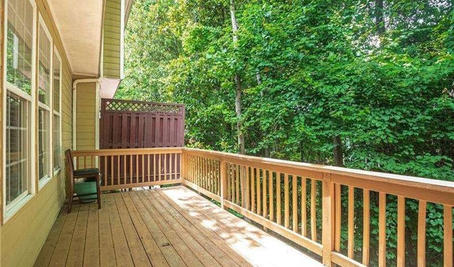 2960 Wintercrest Dr, Atlanta, GA 30360 - 4 Beds, 4 Bath