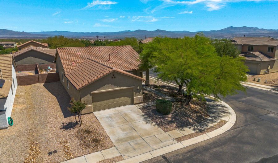 2108 W Moon Milk St, Benson, AZ 85602 - 3 Beds, 2 Bath