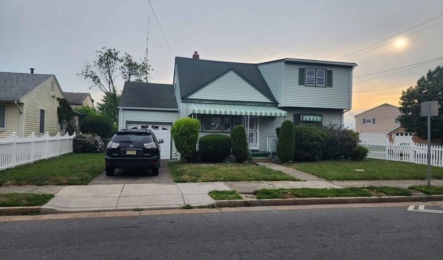 1258 N Ohio Ave, Atlantic City, NJ 08401 - 4 Beds, 2 Bath