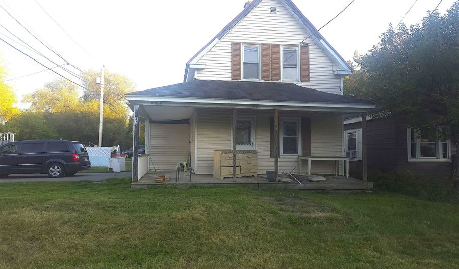 1378 Napert St, Berlin, NH 03570 - 2 Beds, 2 Bath