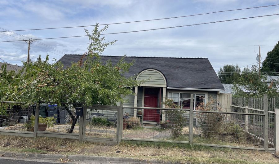 36 Dewey St, Ashland, OR 97520 - 0 Beds, 0 Bath