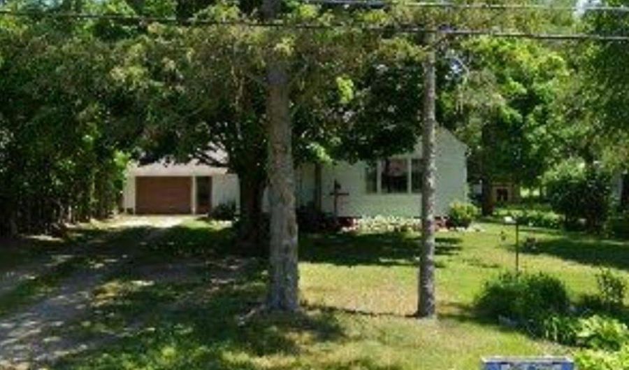 3069 Dumont Rd, Allegan, MI 49010 - 3 Beds, 1 Bath