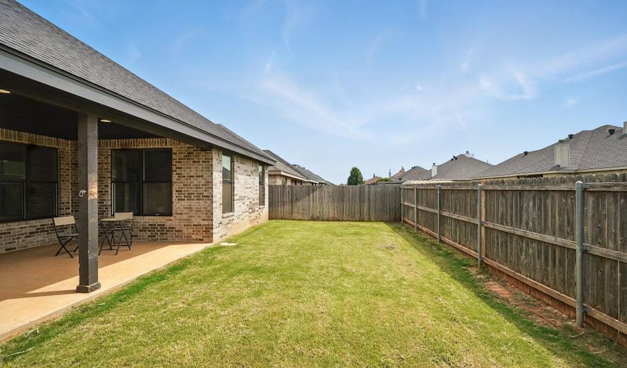6502 Stadium Dr, Abilene, TX 79606 - 3 Beds, 3 Bath