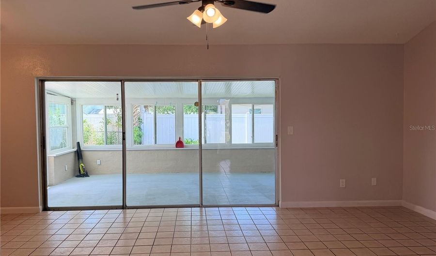 208 FLAMINGO Dr, Apollo Beach, FL 33572 - 3 Beds, 2 Bath