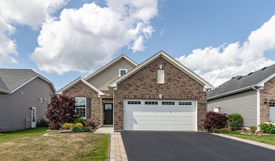 2170 Indigo Dr, Algonquin, IL 60102 - 2 Beds, 2 Bath