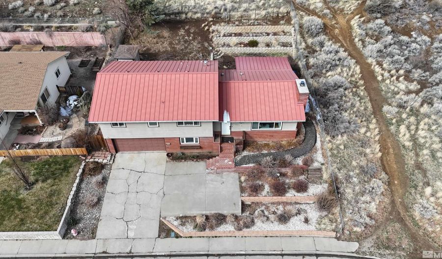 516 Terrace St, Carson City, NV 89703 - 4 Beds, 3 Bath