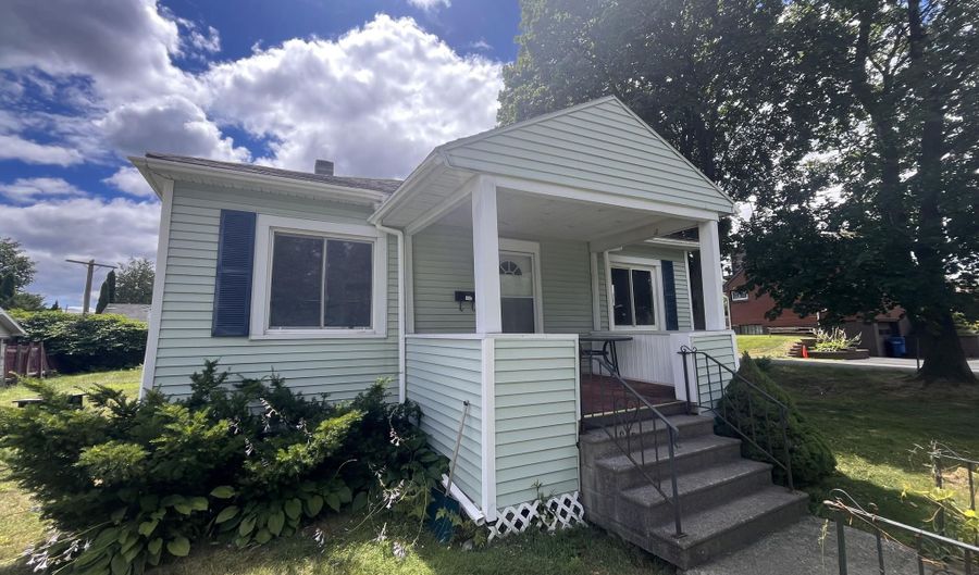 440 Magazine St, Albany, NY 12203 - 5 Beds, 2 Bath