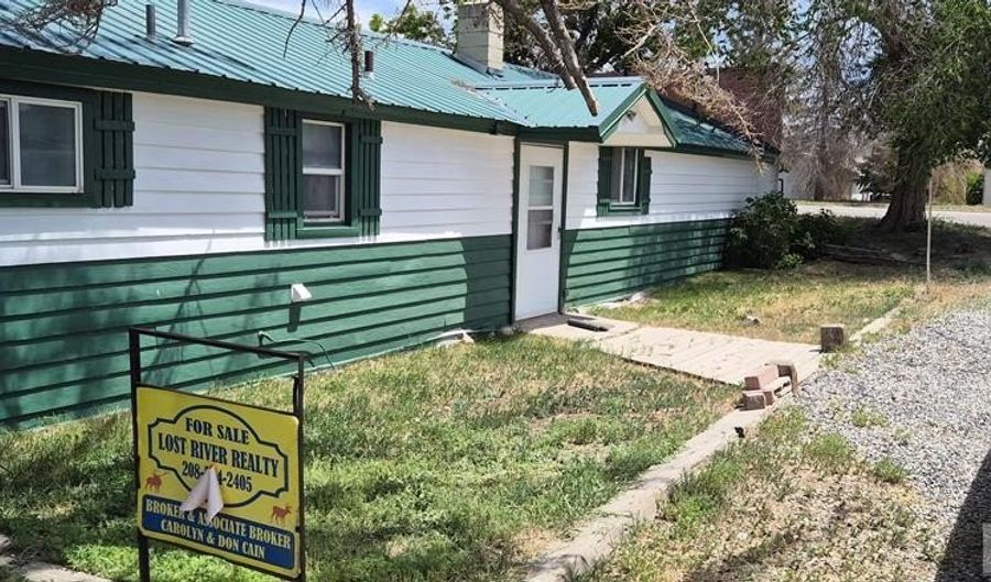 694 W Grand Ave, Arco, ID 83213 - 3 Beds, 2 Bath