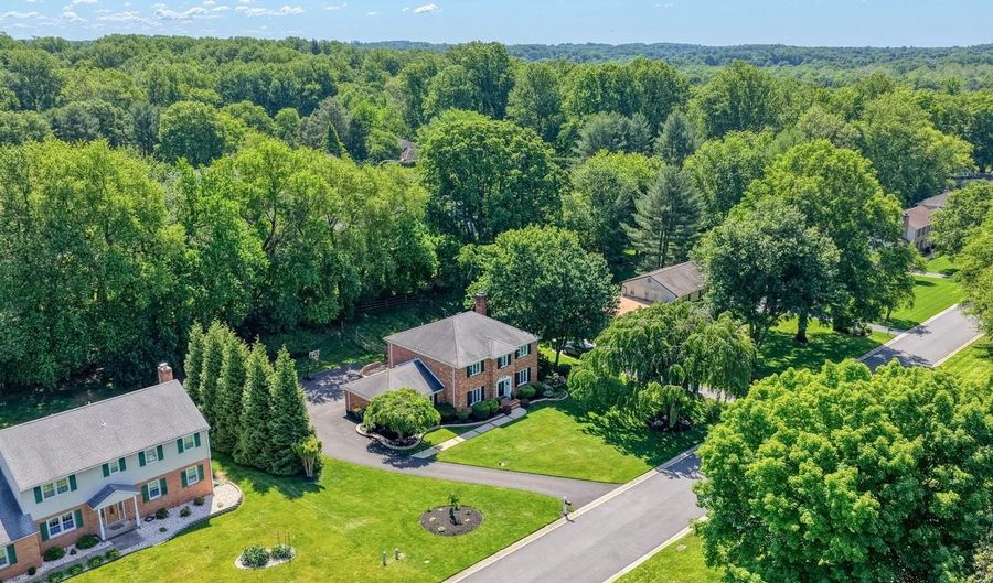 7 PIERSON Dr, Hockessin, DE 19707 - 4 Beds, 3 Bath