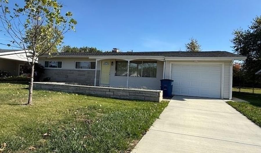 210 Shawnee Dr, Bedford, IN 47421 - 3 Beds, 1 Bath