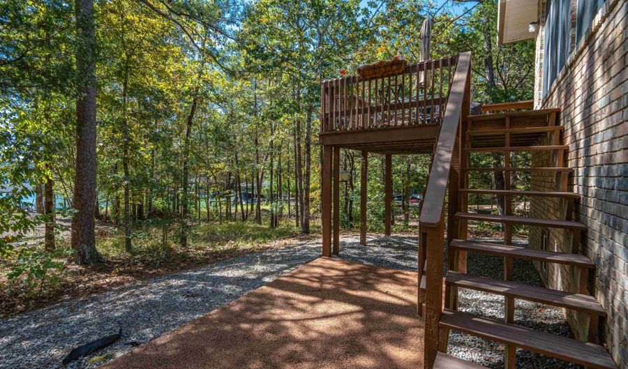 5 Sanchez Cv, Hot Springs Village, AR 71909 - 3 Beds, 3 Bath