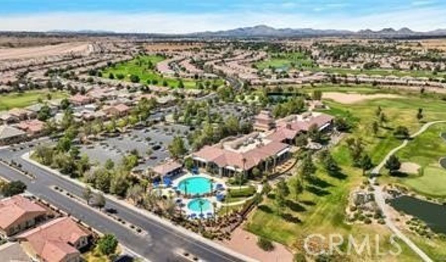 10817 Katepwa St, Apple Valley, CA 92308 - 2 Beds, 3 Bath