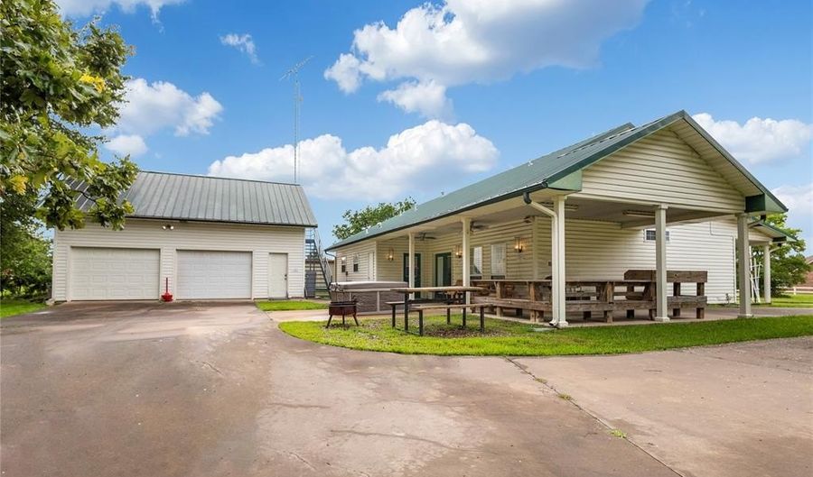 202 County Road 1558, Alba, TX 75410 - 3 Beds, 2 Bath