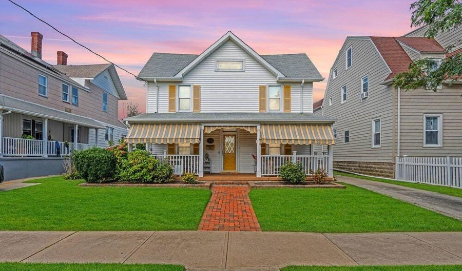 202 9th Ave UPSTAIRS APT, Belmar, NJ 07719 - 2 Beds, 1 Bath